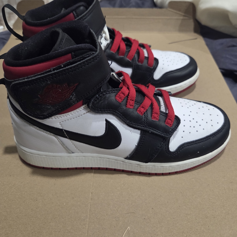Nike Air Jordan 1 High Flyease Gym Red Black Toe Shoes